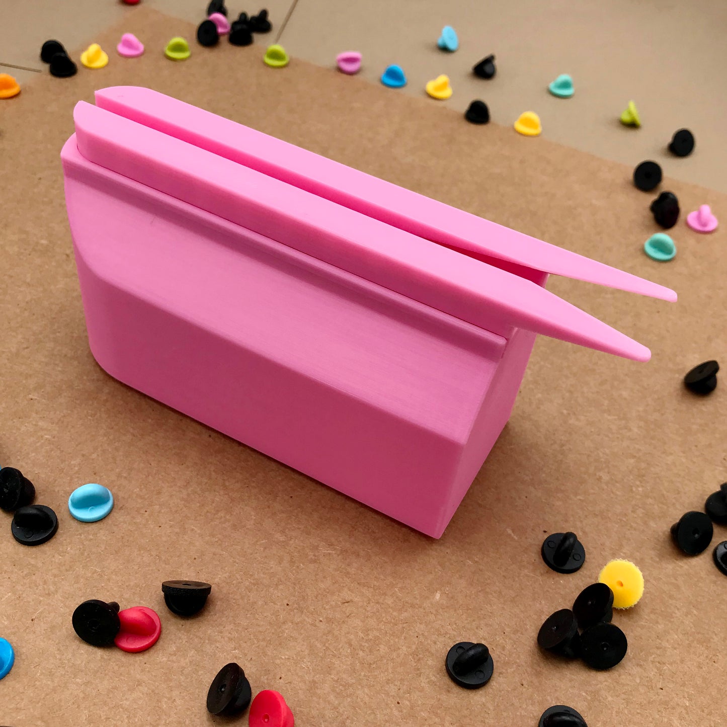 Pin puller pin back remover 3D render - printed stl file pla
